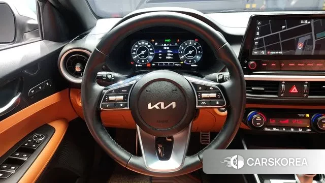 Kia The New K3 2nd generation 2023 Серебряный из Кореи, фото 4