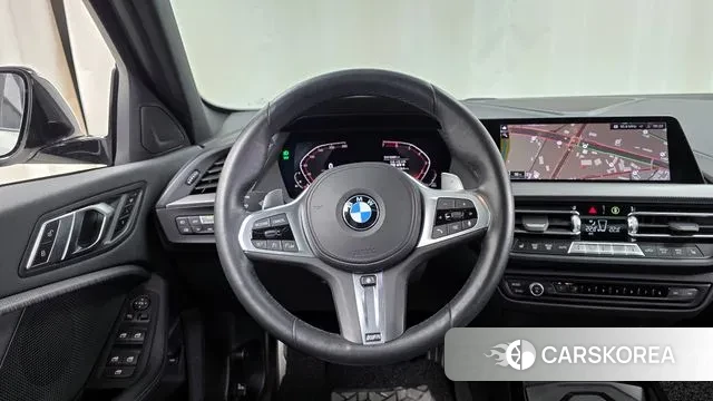 BMW 1 Series (F40) 2023 Белый из Кореи, фото 4