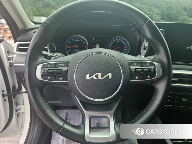 Kia K5 3rd generation 2022 Белый из Кореи, фото 4