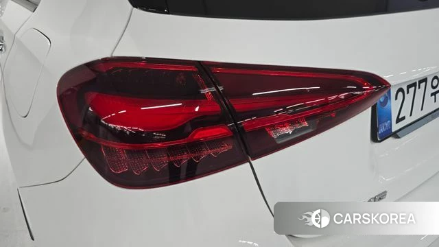 Mercedes-Benz A-Class W177 2025 Белый из Кореи, фото 4