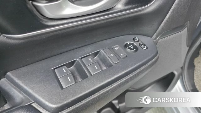 Honda CR-V 5th generation 2019 Серебряный из Кореи, фото 4
