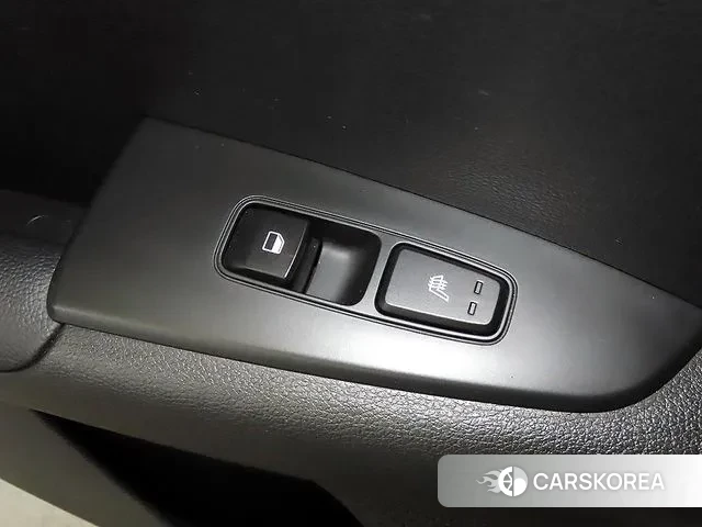 Kia The New K3 2nd generation 2021 Белый из Кореи, фото 4