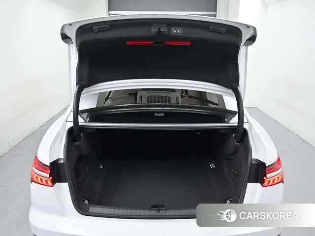 Audi A6 (C8) id 2910108 из Кореи 4