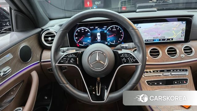 Mercedes-Benz E-Class W213 2021 Черный из Кореи, фото 4