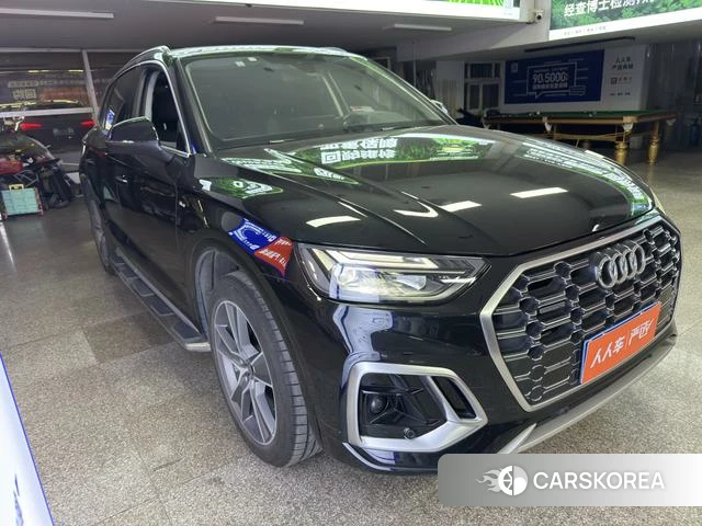 Audi Q5L 2022 Черный из Китая, фото 4