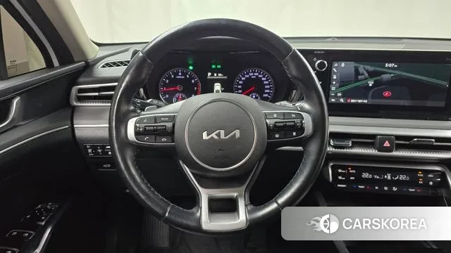 Kia K5 3rd generation 2022 Белый из Кореи, фото 4