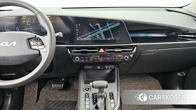 Kia Di Ol Nu Niro 2022 Белый из Кореи, фото 4