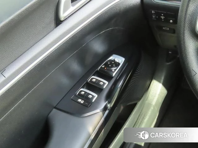 Kia The New K5 3rd generation 2024 Белый из Кореи, фото 4