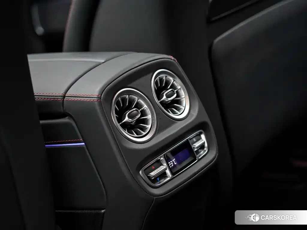 Mercedes-Benz G-Class 2024 Черный из Китая, фото 4