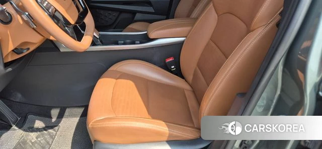 Ssangyong Torres 2023 Темно-зеленый из Кореи, фото 4