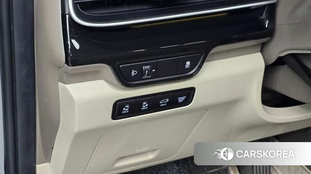 Kia The New Carnival 4th Generation 2024 Серебристо-серый из Кореи, фото 4