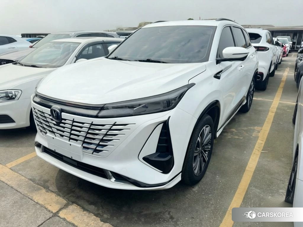 Chang'an CS75 PLUS 2023 Белый из Китая, фото 4