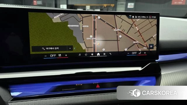 BMW 5 Series (G60) 2025 Черный из Кореи, фото 4