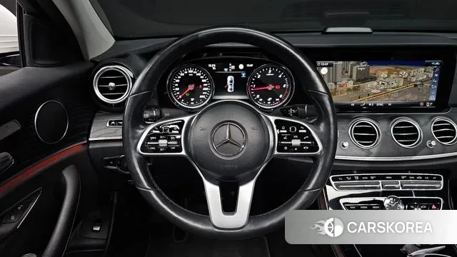 Mercedes-Benz E-Class W213 2020 Белый из Кореи, фото 4