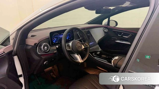 Mercedes-Benz EQE V295 2024 Белый из Кореи, фото 4