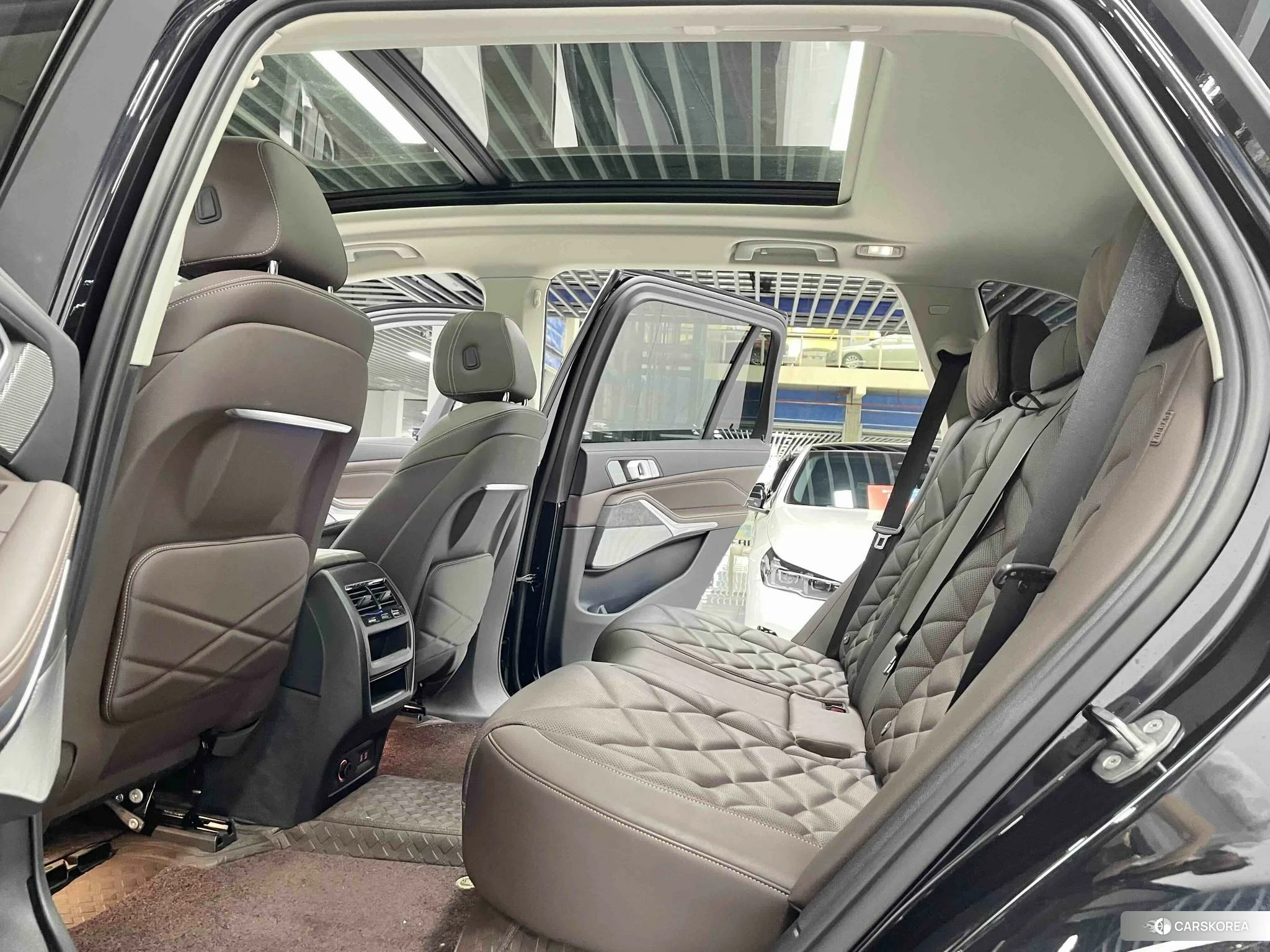 BMW X5 2022 Черный из Китая, фото 4