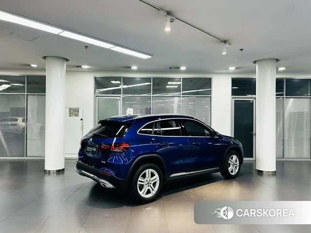 Mercedes-Benz GLA 2024 Синий из Китая, фото 4