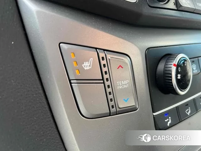 Hyundai The New Grand Starex 2020 Желтый из Кореи, фото 4