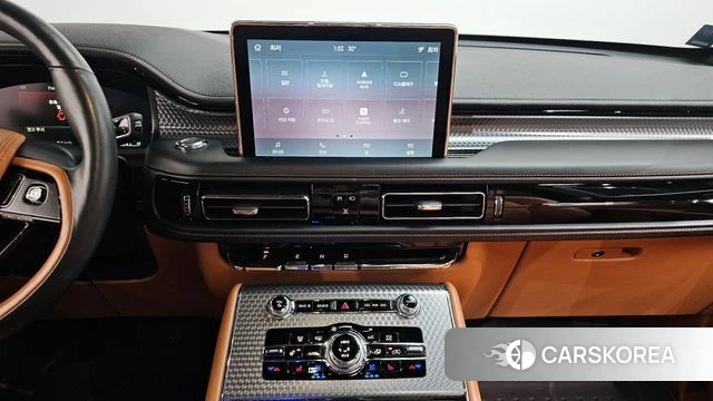 Lincoln Aviator 2nd generation 2021 Серый из Кореи, фото 4