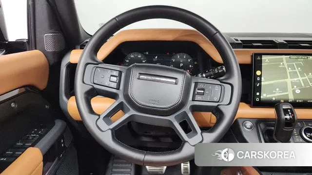 Land Rover Defender (L663) 2024 Черный из Кореи, фото 4