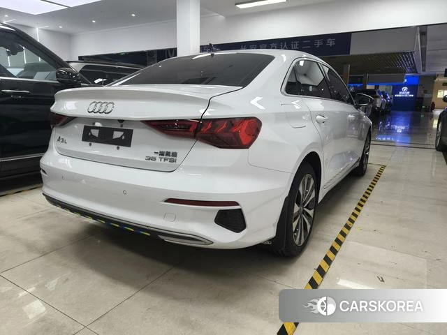 Audi A3 2021 Белый из Китая, фото 4