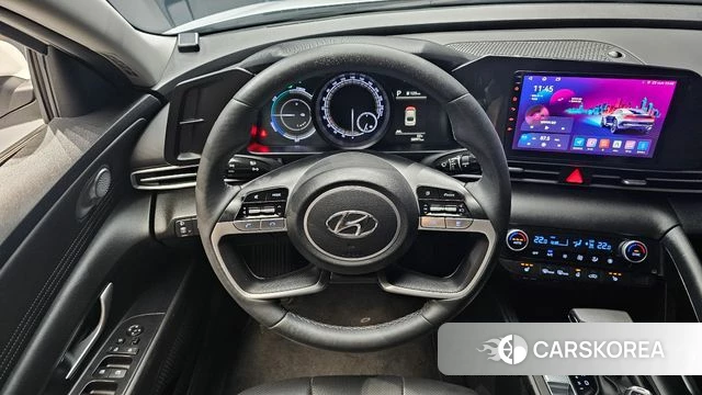 Hyundai Avante Hybrid (CN7) 2023 Белый из Кореи, фото 4