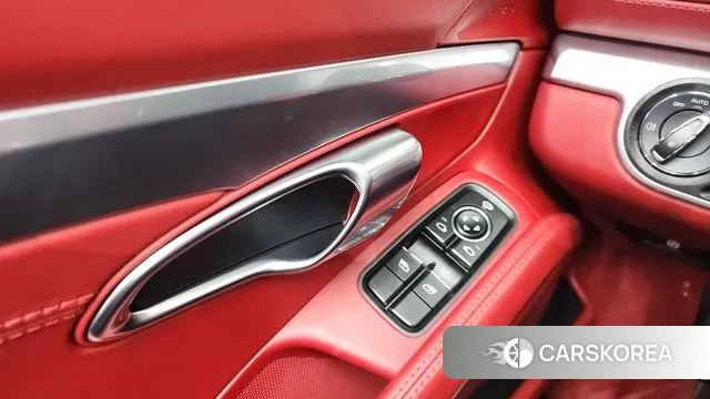 Porsche 718 Boxster 2019 Черный из Кореи, фото 4