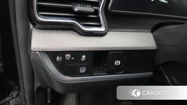 Kia Sportage 5th Generation Hybrid 2023 Черный из Кореи, фото 4