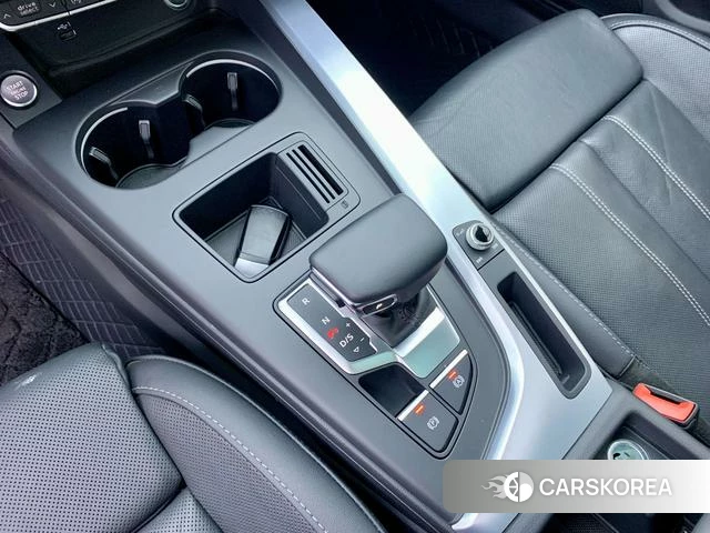 Audi A4L 2023 Белый из Китая, фото 4
