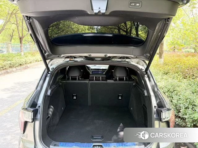 Lynk 01 EM-P 2021 Темно-серый из Китая, фото 4