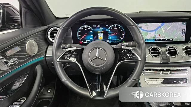 Mercedes-Benz E-Class W213 2021 Черный из Кореи, фото 4