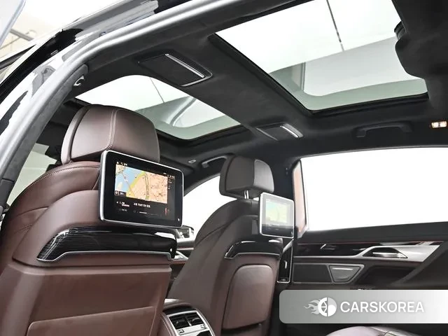 BMW 7 Series (G11) 2021 Черный из Кореи, фото 4
