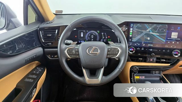 Lexus NX450h + 2nd generation 2024 Серый из Кореи, фото 4