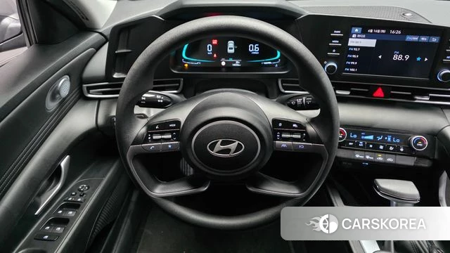 Hyundai The New Avante (CN7) 2023 Серый из Кореи, фото 4