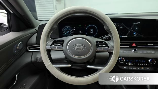 Hyundai The New Avante Hybrid (CN7) 2024 Белый из Кореи, фото 4