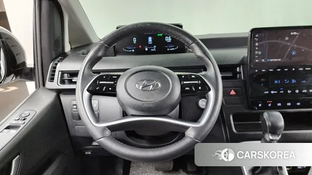 Hyundai Staria 2023 Белый из Кореи, фото 4