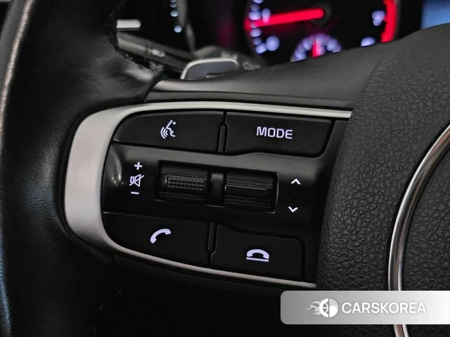 Kia K5 3rd generation 2023 Белый из Кореи, фото 4