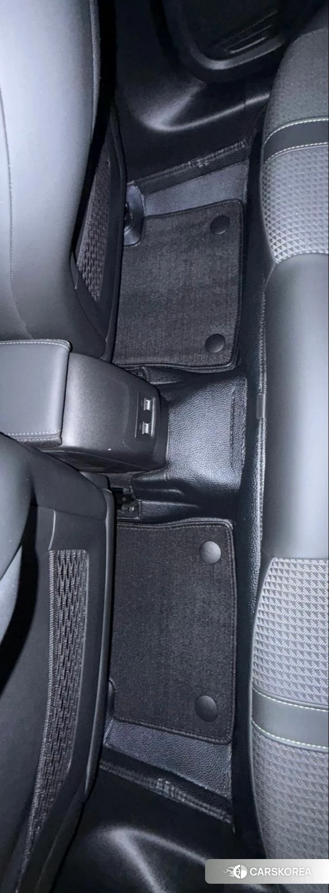 Peugeot e-208 second Generation 2022 Черный из Кореи, фото 4