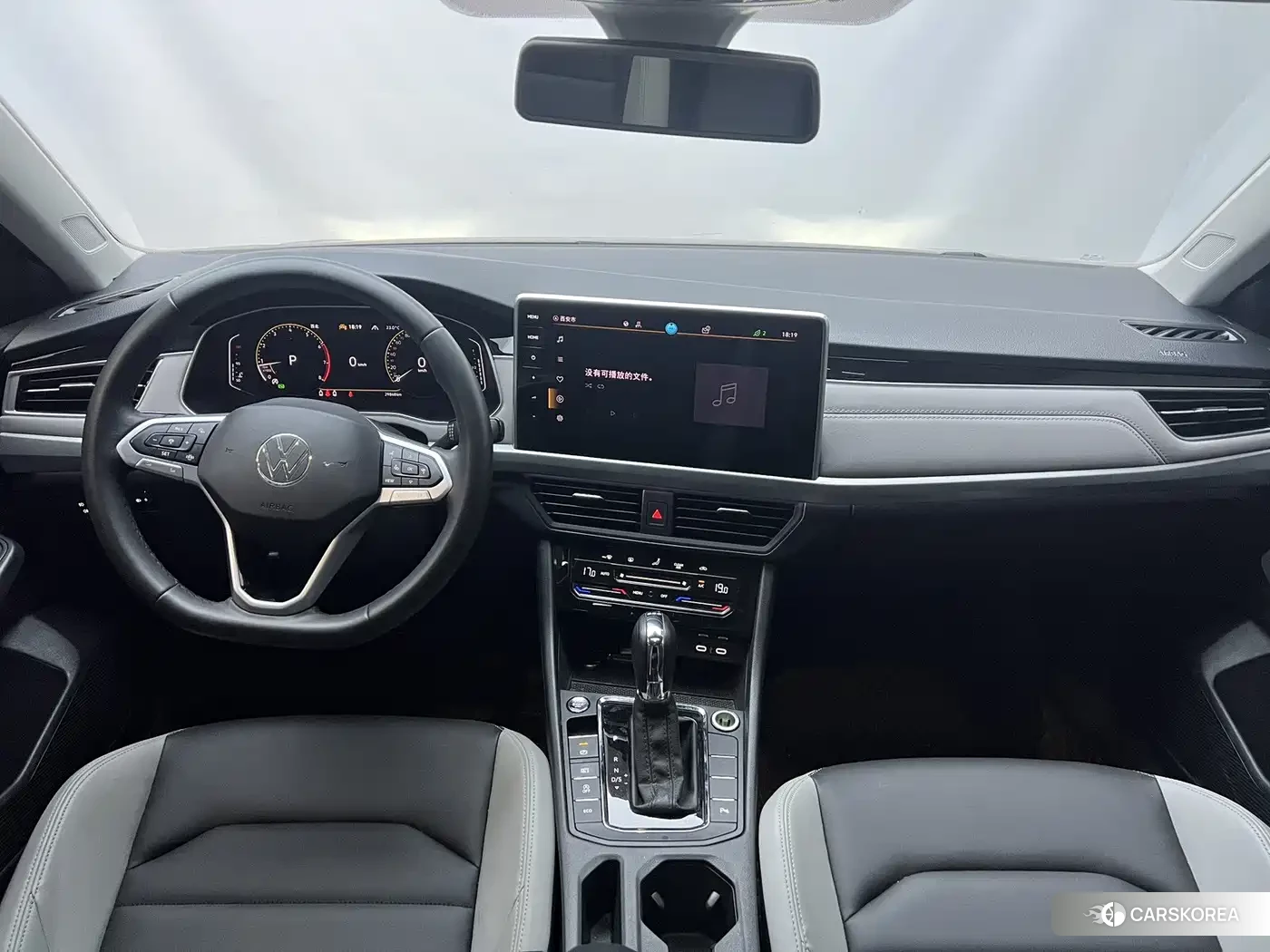 Volkswagen Bora 2023 Черный из Китая, фото 4