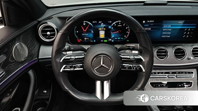 Mercedes-Benz E-Class W213 2021 Белый из Кореи, фото 4