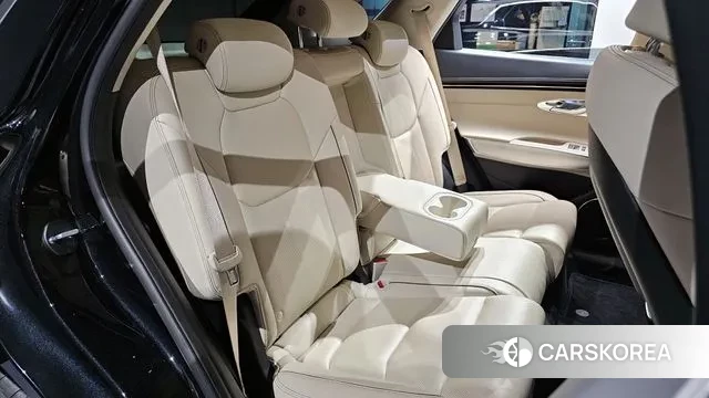 Genesis GV70 2023 Черный из Кореи, фото 4