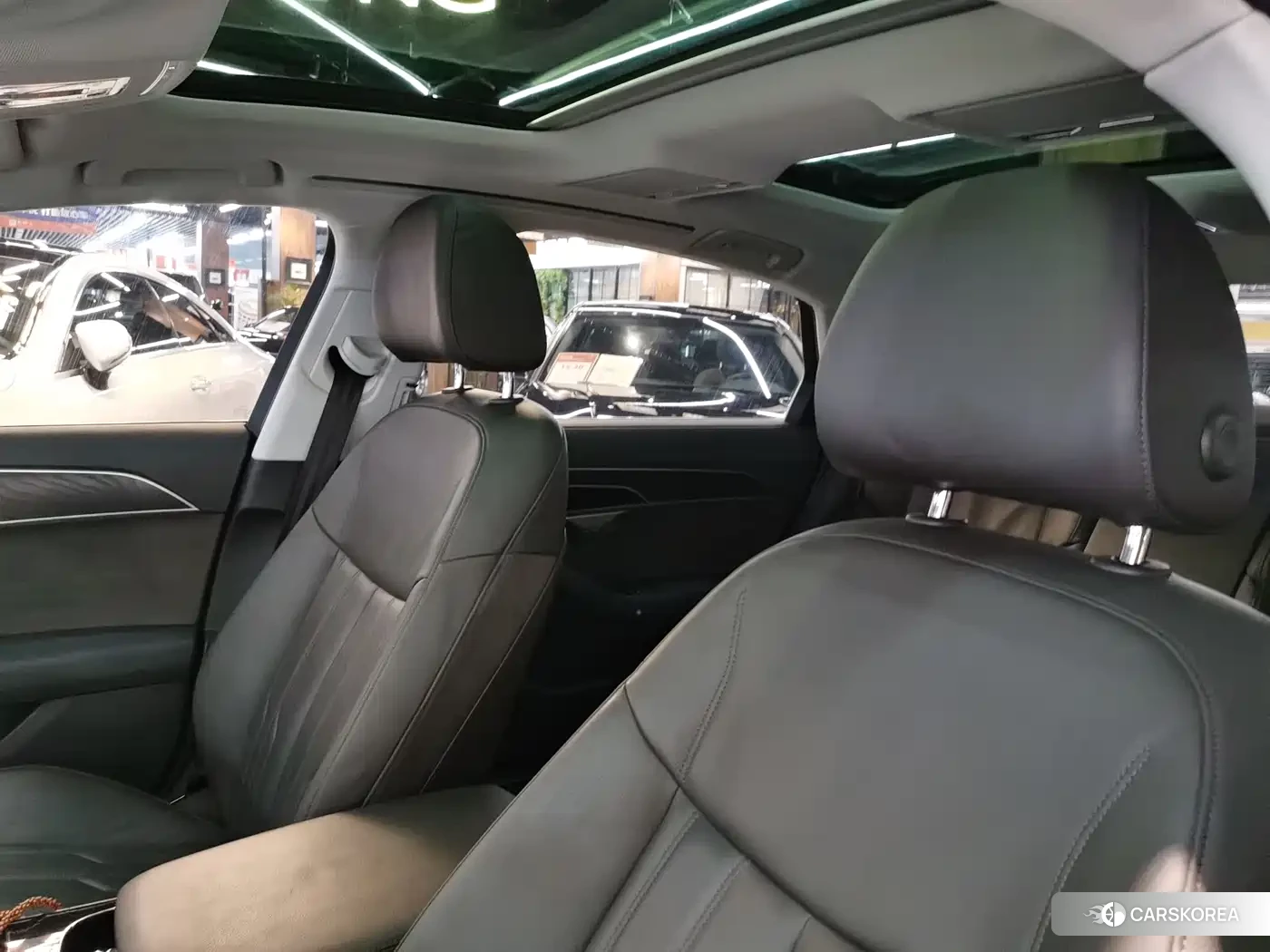 Audi A8 2018 Черный из Китая, фото 4