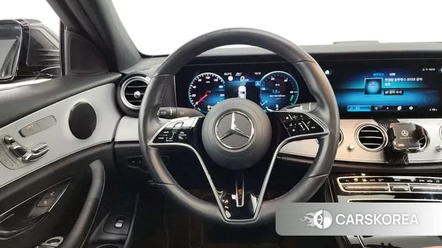 Mercedes-Benz E-Class W213 2021 Серый из Кореи, фото 4