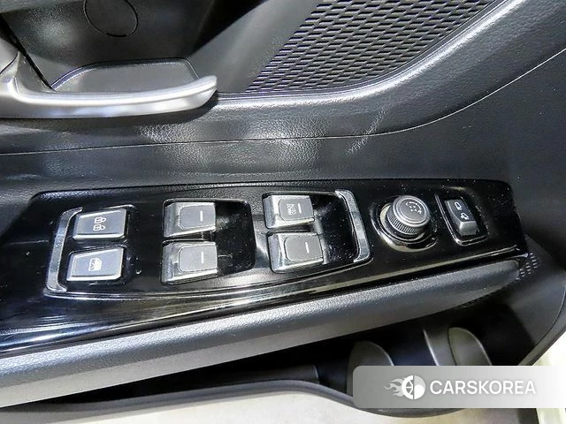 Ssangyong Beautiful Korando 2019 Белый из Кореи, фото 4