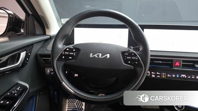 Kia EV6 2023 Белый из Кореи, фото 4
