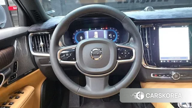 Volvo S90 2023 Небесно-голубой из Кореи, фото 4