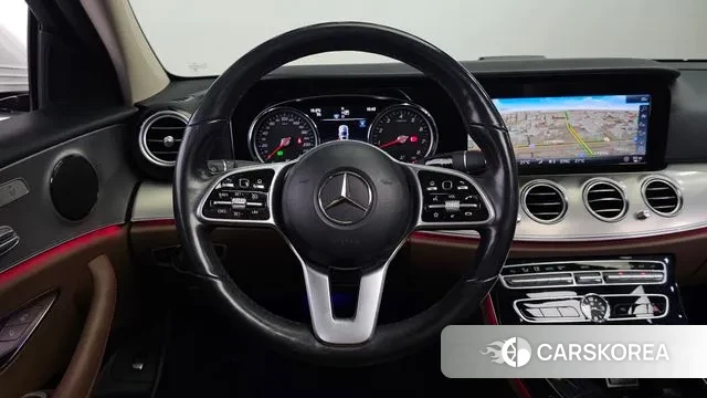 Mercedes-Benz E-Class W213 2019 Белый из Кореи, фото 4