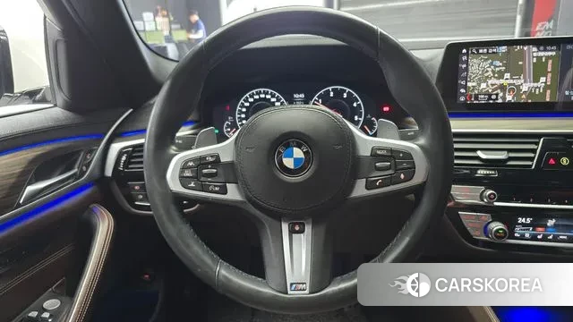 BMW 5 Series (G30) 2019 Белый из Кореи, фото 4