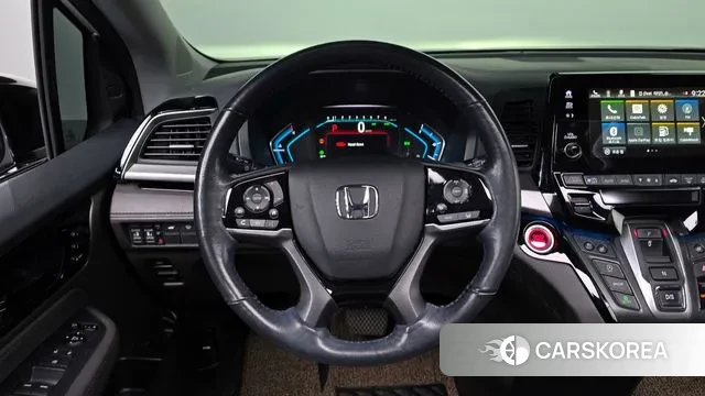 Honda Odyssey 2018 Белый из Кореи, фото 4