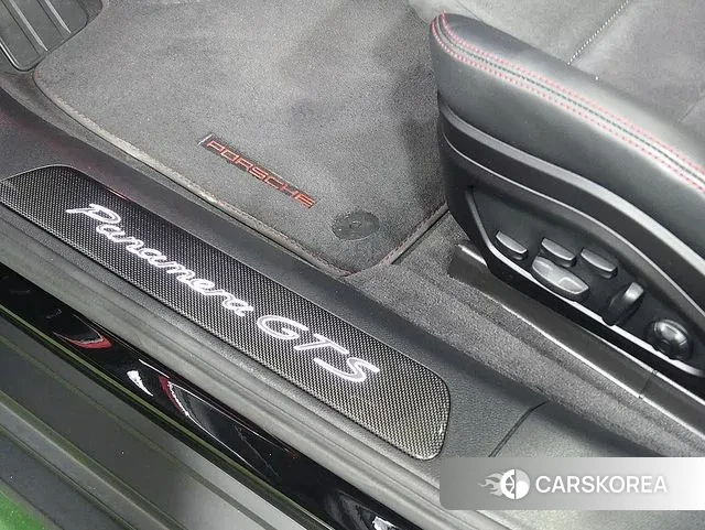 Porsche Panamera (971) 2022 Черный из Кореи, фото 4